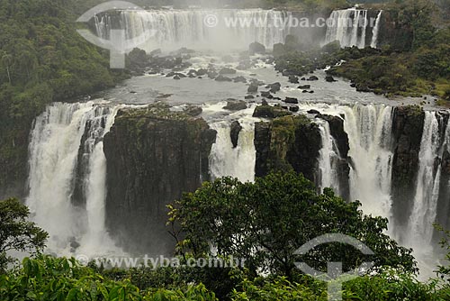  Assunto: Cataratas do Iguaçu no Parque Nacional do Iguaçu / Local: Foz do Iguaçu - Paraná (PR) - Brasil / Data: 07/2012 