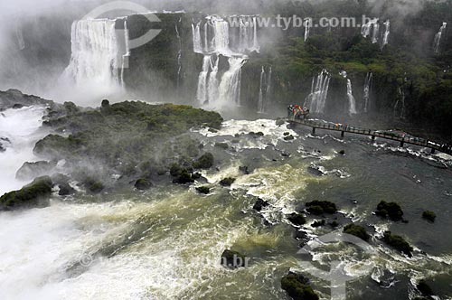  Assunto: Cataratas do Iguaçu no Parque Nacional do Iguaçu / Local: Foz do Iguaçu - Paraná (PR) - Brasil / Data: 07/2012 