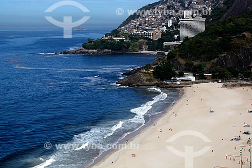  Assunto: Praia do Leblon com Hotel Sheraton e favela do Vidigal ao fundo / Local: Leblon - Rio de Janeiro (RJ) - Brasil / Data: 03/2012 