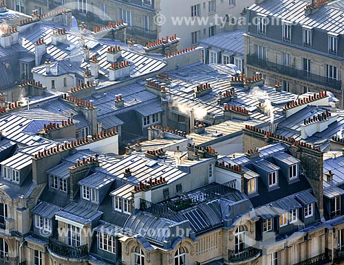  Assunto: Telhados de casarios / Local: Paris - França - Europa / Data: 02/2012 