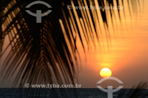  Assunto: Pôr do sol na Praia de Jericoacoara / Local: Jijoca de Jericoacoara - Ceará (CE) - Brasil / Data: 09/2012 