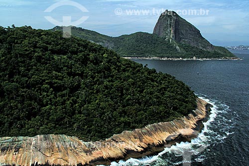  Assunto: Morro do Leme com Pão de Açúcar ao fundo / Local: Rio de Janeiro (RJ) - Brasil / Data: 12/2012 