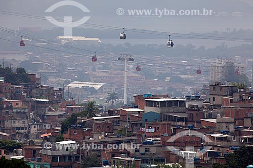  Assunto: Gôndolas do Teleférico do Alemão - operado pela SuperVia / Local: Rio de Janeiro (RJ) - Brasil / Data: 11/2012 