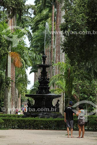  Assunto: Chafariz das Musas e Palmeiras imperiais ao fundo no Jardim Botânico / Local: Jardim Botânico - Rio de Janeiro (RJ) - Brasil / Data: 01/2013 