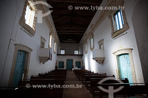  Assunto: Interior da Igreja de Nossa Senhora da Guia (Século XVI) - também conhecida como Santuário da Guia / Local: Lucena - Paraíba (PB) - Brasil / Data: 02/2013 