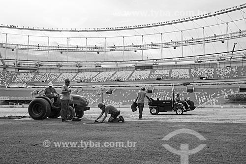  Assunto: Reforma do Estádio Jornalista Mário Filho - também conhecido como Maracanã - instalação do gramado / Local: Maracanã - Rio de Janeiro (RJ) - Brasil / Data: 03/2013 