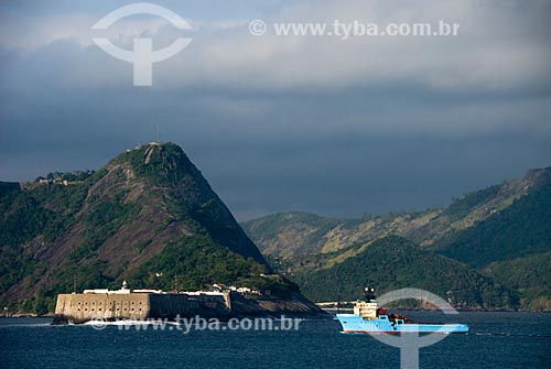  Assunto: Vista da Fortaleza de Santa Cruz / Local: Niterói - Rio de Janeiro (RJ) - Brasil / Data: 07/2007 