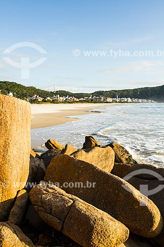  Assunto: Praia Brava ao amanhecer / Local: Florianópolis - Santa Catarina (SC) - Brasil / Data: 07/2013 