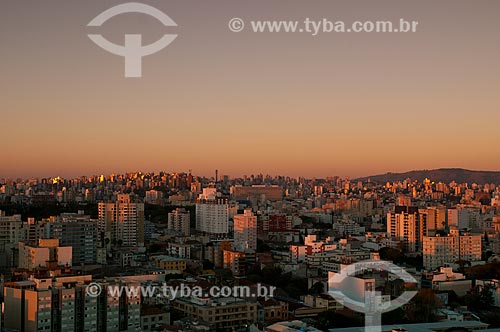  Assunto: Vista geral dos prédios no cidade de Porto Alegre / Local: Centro - Porto Alegre - Rio Grande do Sul (RS) - Brasil / Data: 07/2013 