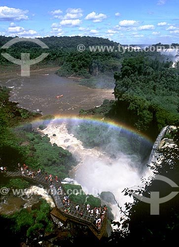  Assunto: Cataratas no Rio Iguaçu / Local: Argentina - América do Sul / Data: 05/2003 