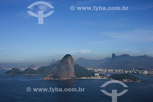  Vista do Pão de Açúcar à partir do Morro do Pico   - Niterói - Rio de Janeiro - Brasil