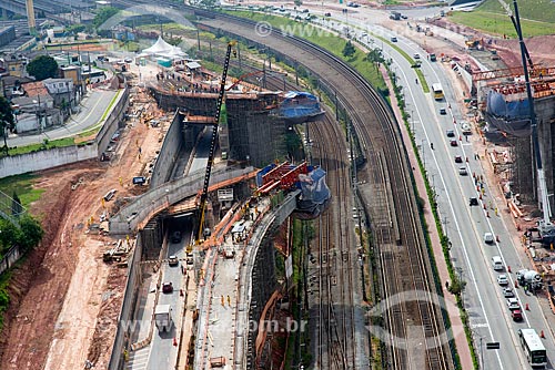  Assunto: Vista aérea das obras viárias de acesso ao estádio Arena Corinthians - Sede da abertura da Copa do Mundo da FIFA 2014  / Local: Itaquera - São Paulo (SP) - Brasil / Data: 10/2013 