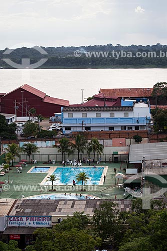  Assunto: Vista da piscina do Ferroviário Atlético Clube com o Rio Madeira ao fundo / Local: Porto Velho - Rondônia (RO) - Brasil / Data: 10/2013 