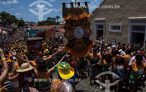  Assunto: Desfile do Bloco D Breck nos Quatro Cantos durante o carnaval / Local: Olinda - Pernambuco (PE) - Brasil / Data: 03/2014 