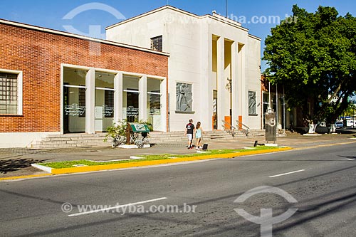  Assunto: Prédio da Fundação Cultural de Jaraguá do Sul, onde funcionava a antiga estação ferroviária / Local: Jaraguá do Sul - Santa Catarina (SC) - Brasil / Data: 03/2014 