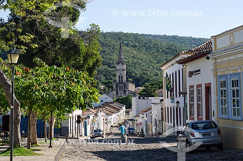  Assunto: Rua Moreto Fogia com Igreja de Nossa Senhora do Rosário ao fundo / Local: Goiás - Goias (GO) - Brasil / Data: 05/2012 