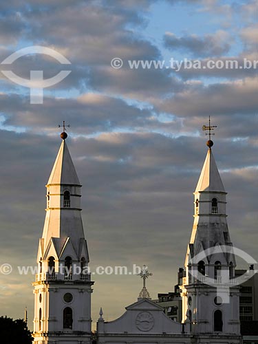  Assunto: Campanários da Igreja de Nossa Senhora das Dores (1901) / Local: Porto Alegre - Rio Grande do Sul (RS) - Brasil / Data: 04/2014 