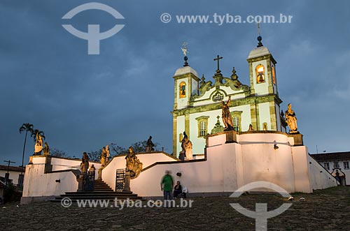  Assunto: Vista noturna do Santuário de Bom Jesus de Matosinhos e dos doze profetas / Local: Congonhas - Minas Gerais (MG) - Brasil  / Data: 06/2012 