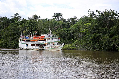  Assunto: Barco no Rio Macujubim / Local: Breves - Pará (PA) - Brasil / Data: 03/2014 