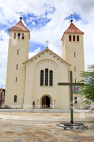  Assunto: Fachada do Santuário de Nossa Senhora dos Remédios / Local: Piripiri - Piauí (PI) - Brasil / Data: 03/2014 