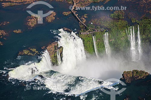  Assunto: Foto aérea das Cataratas do Iguaçu / Local: Foz do Iguaçu - Paraná (PR) - Brasil / Data: 05/2008 