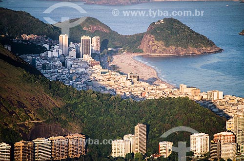  Assunto: Vista geral de Copacabana e Leme a partir do Morro Dois Irmãos / Local: Copacabana - Rio de Janeiro (RJ) - Brasil / Data: 02/2014 