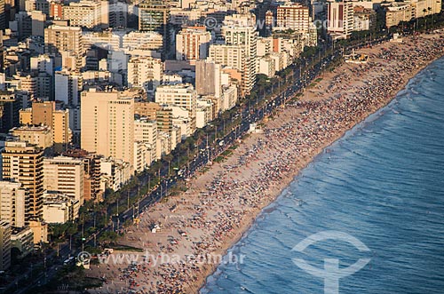  Assunto: Vista geral da Praia de Copacabana a partir do Morro Dois Irmãos / Local: Copacabana - Rio de Janeiro (RJ) - Brasil / Data: 02/2014 