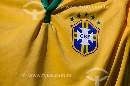  Detalhe de manequim com a camisa da Seleção Brasileira em manifestação contra os gastos da Copa do Mundo na Praia de Copacabana  - Rio de Janeiro - Rio de Janeiro (RJ) - Brasil