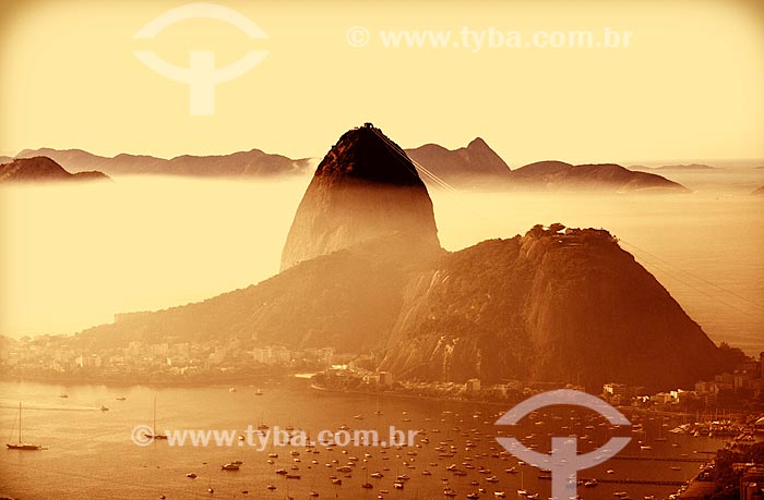  Pão de Açúcar ao amanhecer  - Rio de Janeiro - Rio de Janeiro (RJ) - Brasil