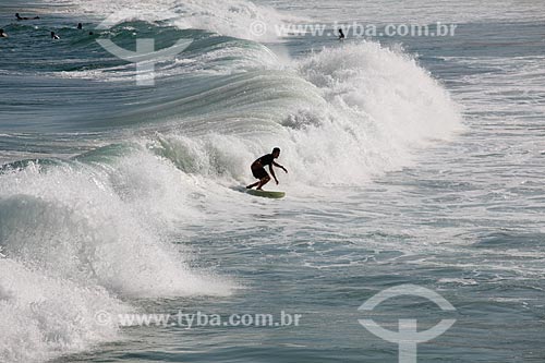  Surfista na Praia do Leme  - Rio de Janeiro - Rio de Janeiro (RJ) - Brasil