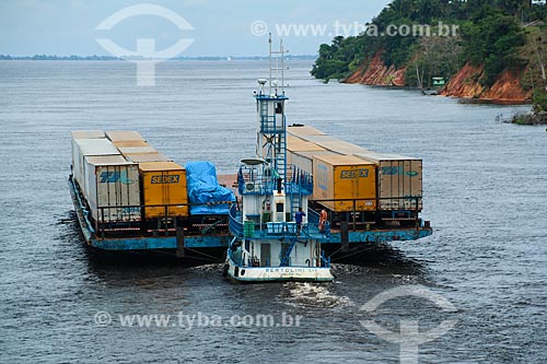  Balsa transportando caminhões nas proximidades de Manaus  - Manaus - Amazonas (AM) - Brasil