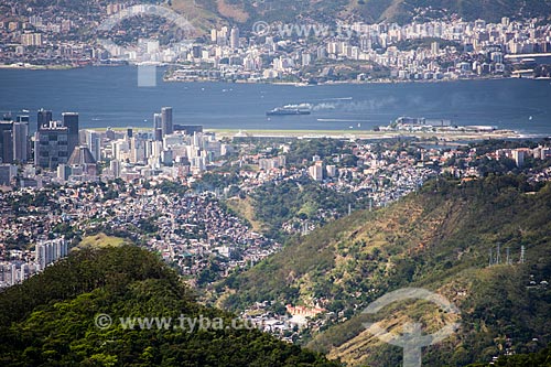  Vista do Centro da cidade com Baía de Guanabara e Niterói ao fundo  - Rio de Janeiro - Rio de Janeiro (RJ) - Brasil