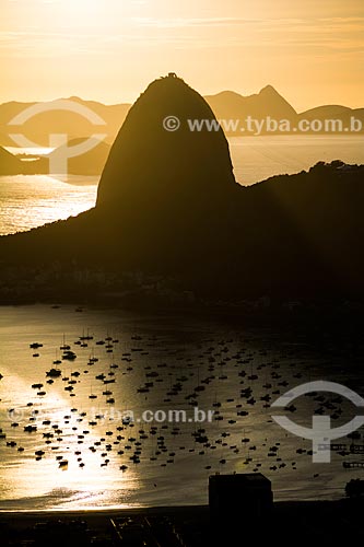  Vista do nascer do sol no Pão de Açúcar a partir do Mirante Dona Marta  - Rio de Janeiro - Rio de Janeiro (RJ) - Brasil