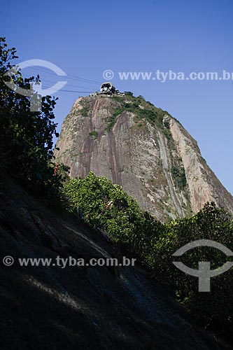  Vista do Pão de Açúcar a partir de trilha no Morro da Urca  - Rio de Janeiro - Rio de Janeiro (RJ) - Brasil