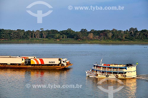  Balsa e chalana no Rio Madeira  - Porto Velho - Rondônia (RO) - Brasil