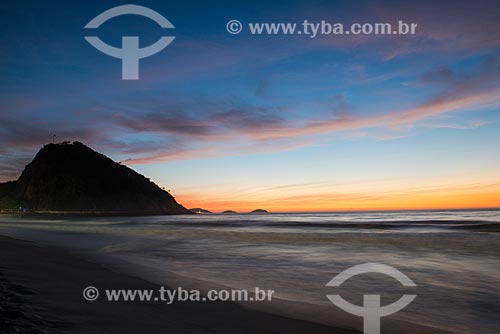  Nascer do sol na Praia do Leme  - Rio de Janeiro - Rio de Janeiro (RJ) - Brasil