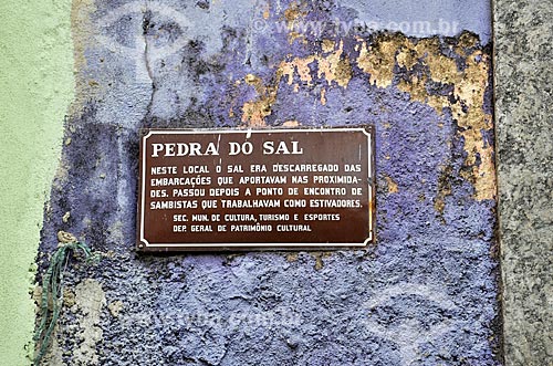  Placa comemorativa na Pedra do Sal - também conhecido como Largo João da Baiana  - Rio de Janeiro - Rio de Janeiro (RJ) - Brasil