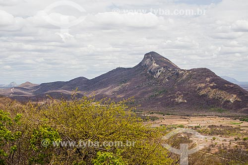  Morros no sertão do Ceará  - Quixadá - Ceará (CE) - Brasil