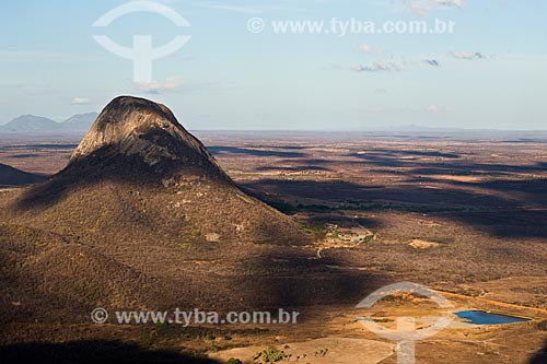  Morros no sertão do Ceará  - Quixadá - Ceará (CE) - Brasil