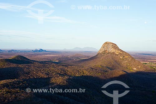  Morros no sertão do Ceará  - Quixadá - Ceará (CE) - Brasil