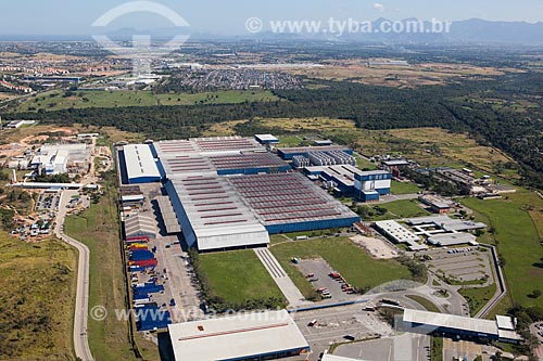  Foto aérea da fábrica da Companhia de Bebidas das Américas (AmBev)  - Rio de Janeiro - Rio de Janeiro (RJ) - Brasil