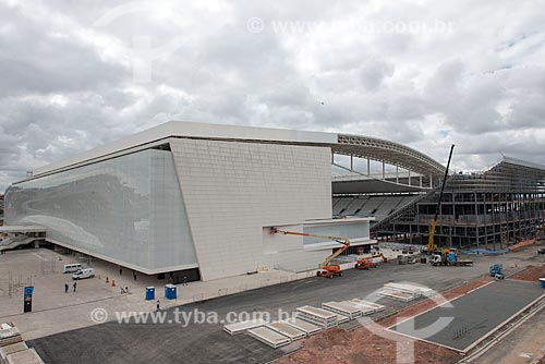  Entrada oeste da Arena Corinthians durante a instalação das arquibancadas temporárias  - São Paulo - São Paulo (SP) - Brasil