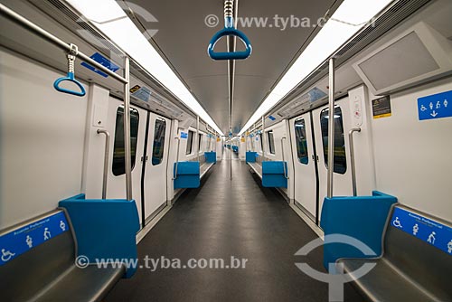  Interior dos novos vagões do metrô na Linha 1  - Rio de Janeiro - Rio de Janeiro (RJ) - Brasil