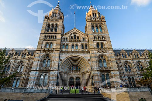  Fachada do Museu de História Natural de Londres (1881)  - Londres - Grande Londres - Inglaterra