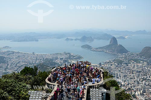  Vista a partir do mirante do Cristo Redentor com o Pão de Açúcar ao fundo  - Rio de Janeiro - Rio de Janeiro (RJ) - Brasil