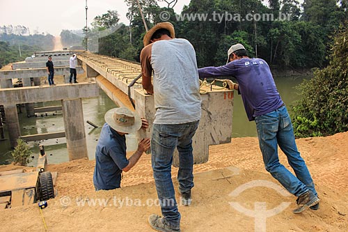  Canteiro de obras da construção da ponte sobre o Rio Machadinho  - Machadinho dOeste - Rondônia (RO) - Brasil