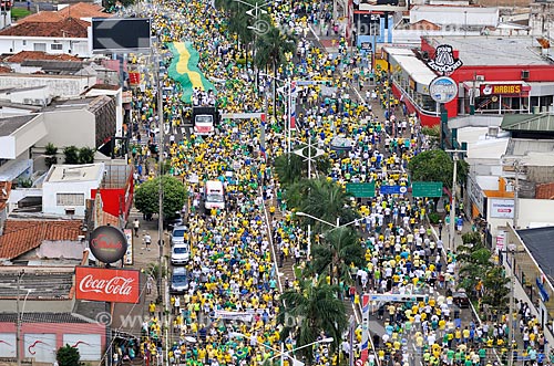  Manifestação pelo impeachment da Presidente Dilma Rousseff em 13 de março  - São José do Rio Preto - São Paulo (SP) - Brasil