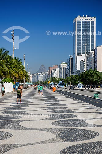  Vista geral do calçadão da Praia do Leme - Posto 1  - Rio de Janeiro - Rio de Janeiro (RJ) - Brasil