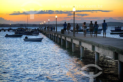  Pôr do sol no píer da Praia de Manguinhos  - Armação dos Búzios - Rio de Janeiro (RJ) - Brasil