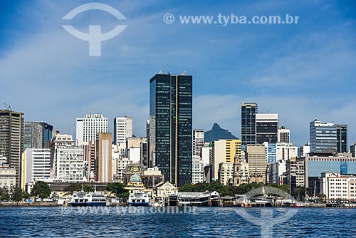  Vista de edifícios no centro do Rio de Janeiro a partir da Baía de Guanabara  - Rio de Janeiro - Rio de Janeiro (RJ) - Brasil